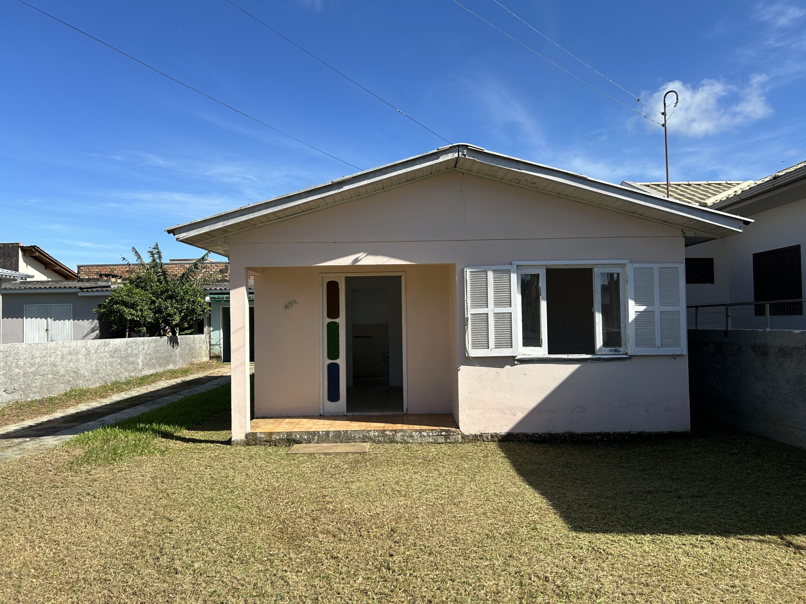 Casa no centro de São João do Sul